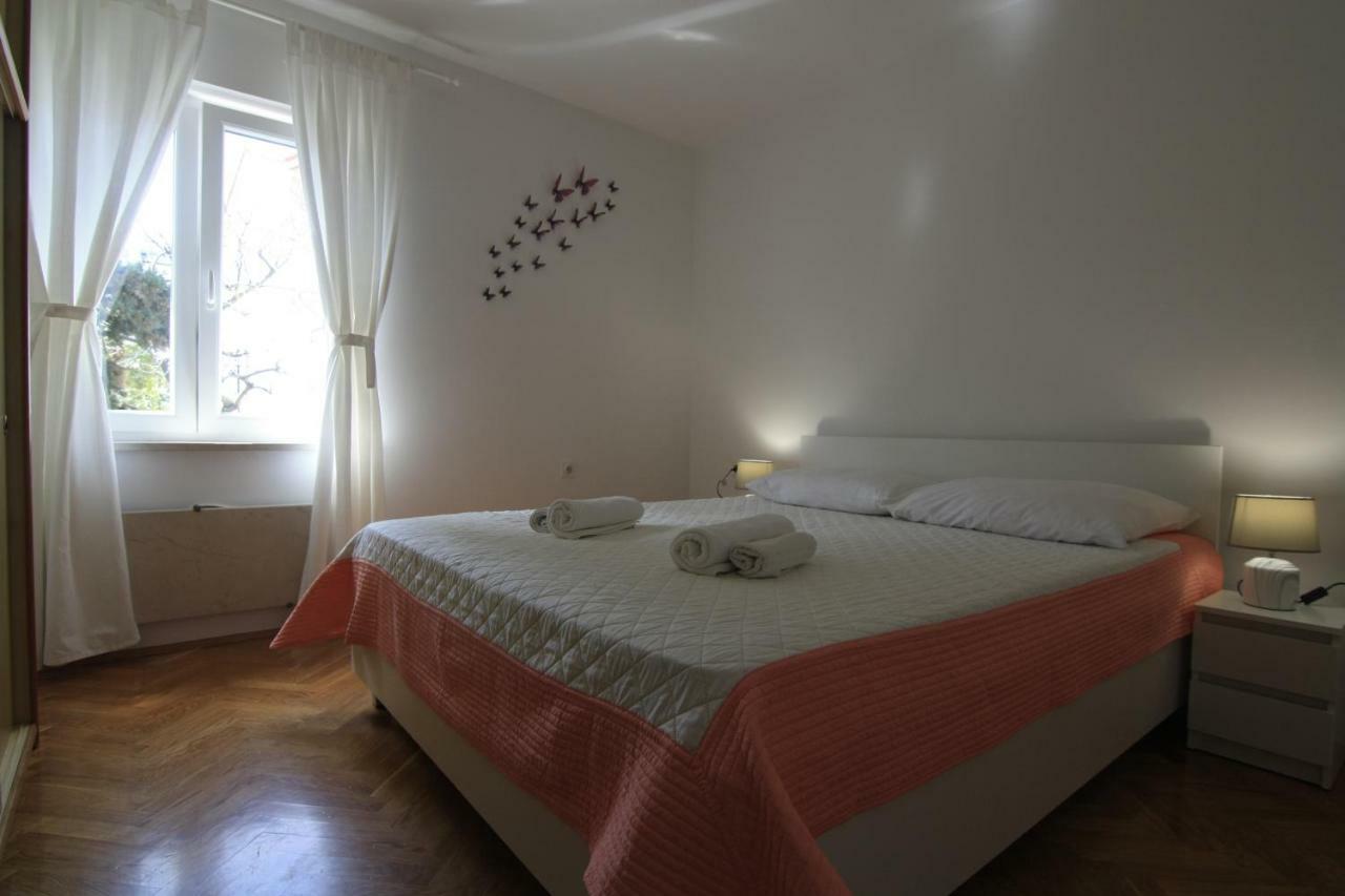 Apartmani Gordana Mali Lošinj Exterior foto